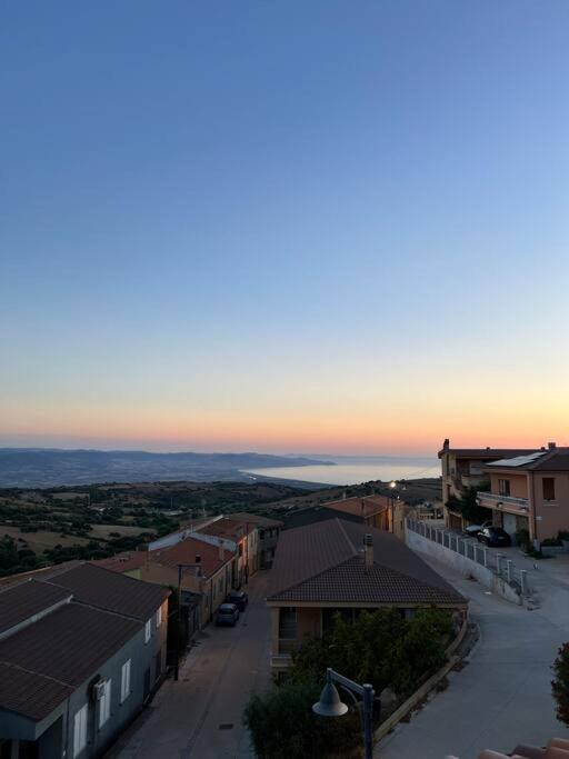 Casa Smeralda - Piscina E Vista Sul Mare! Trinita d'Agultu e Vignola Bagian luar foto